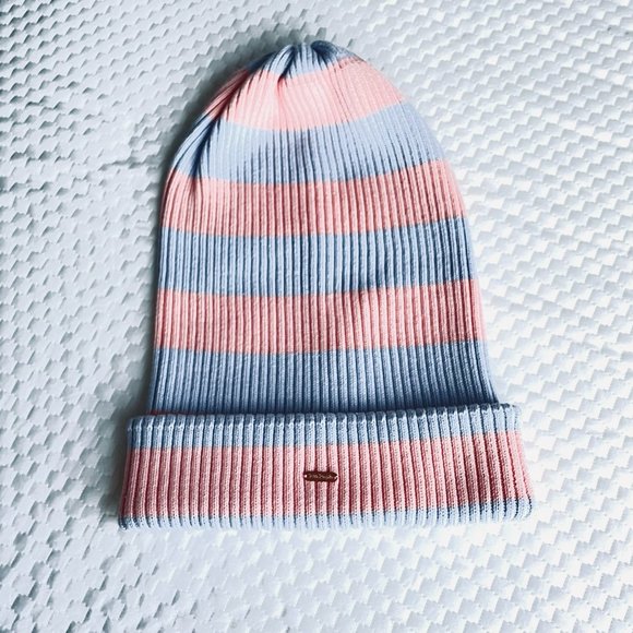 Free People Accessories - FREE PEOPLE Blue and Pink Winter Hat